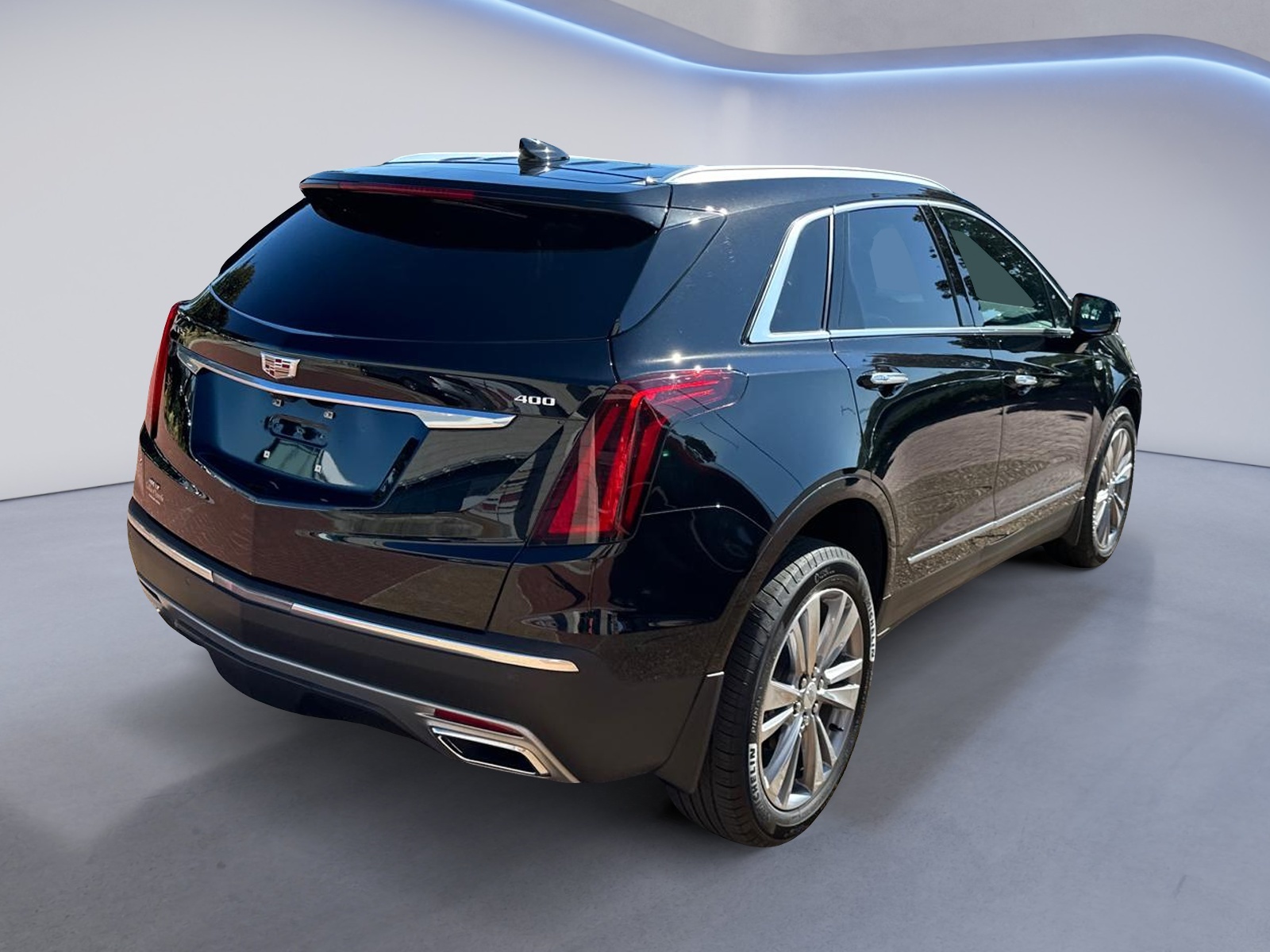 2024 Cadillac XT5 Premium Luxury AWD 4