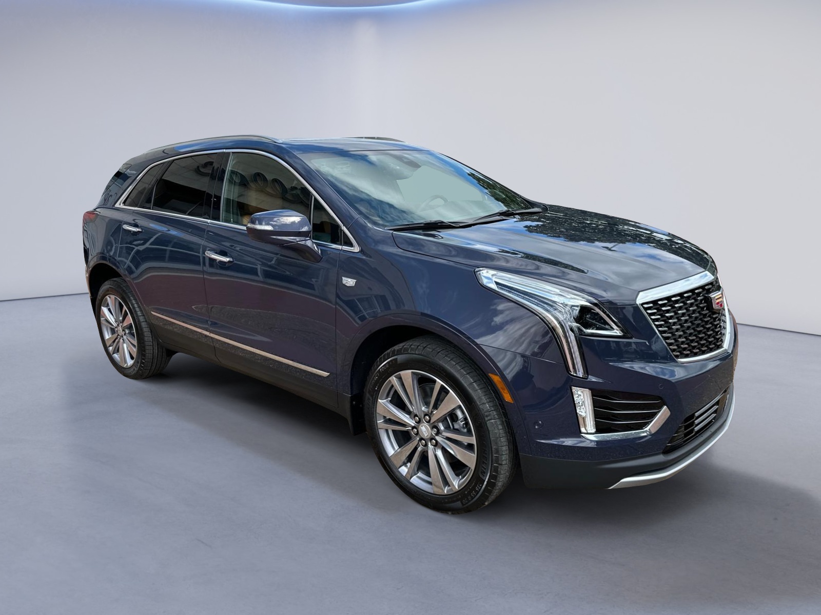 2024 Cadillac XT5 Premium Luxury FWD 3