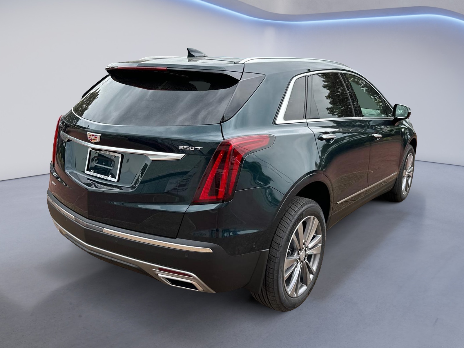 2024 Cadillac XT5 Premium Luxury AWD 4