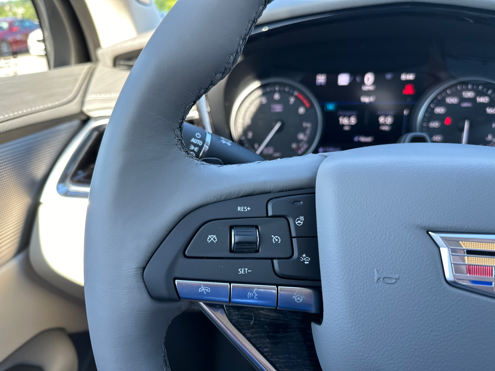 2024 Cadillac XT6 Premium Luxury AWD 9