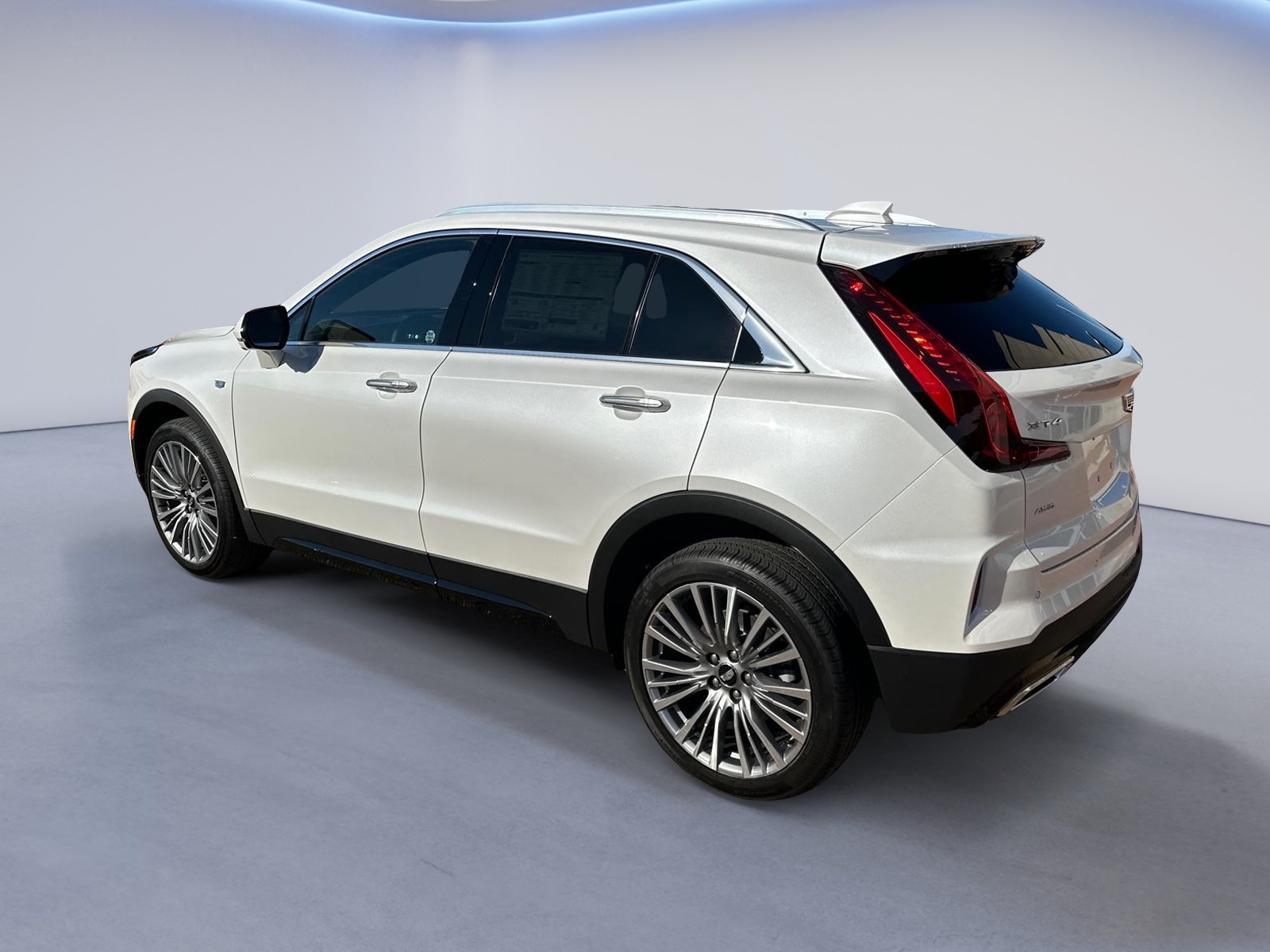 2025 Cadillac XT4 Premium Luxury AWD 6