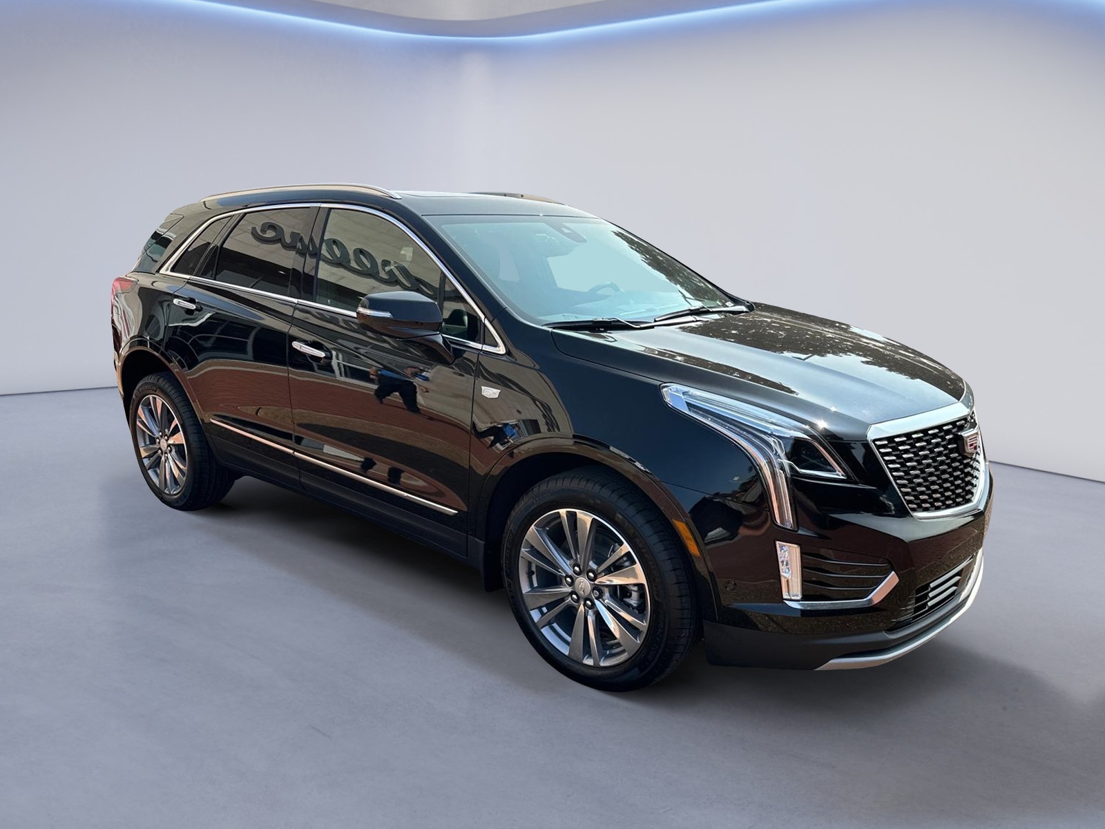 2025 Cadillac XT5 Premium Luxury AWD 3