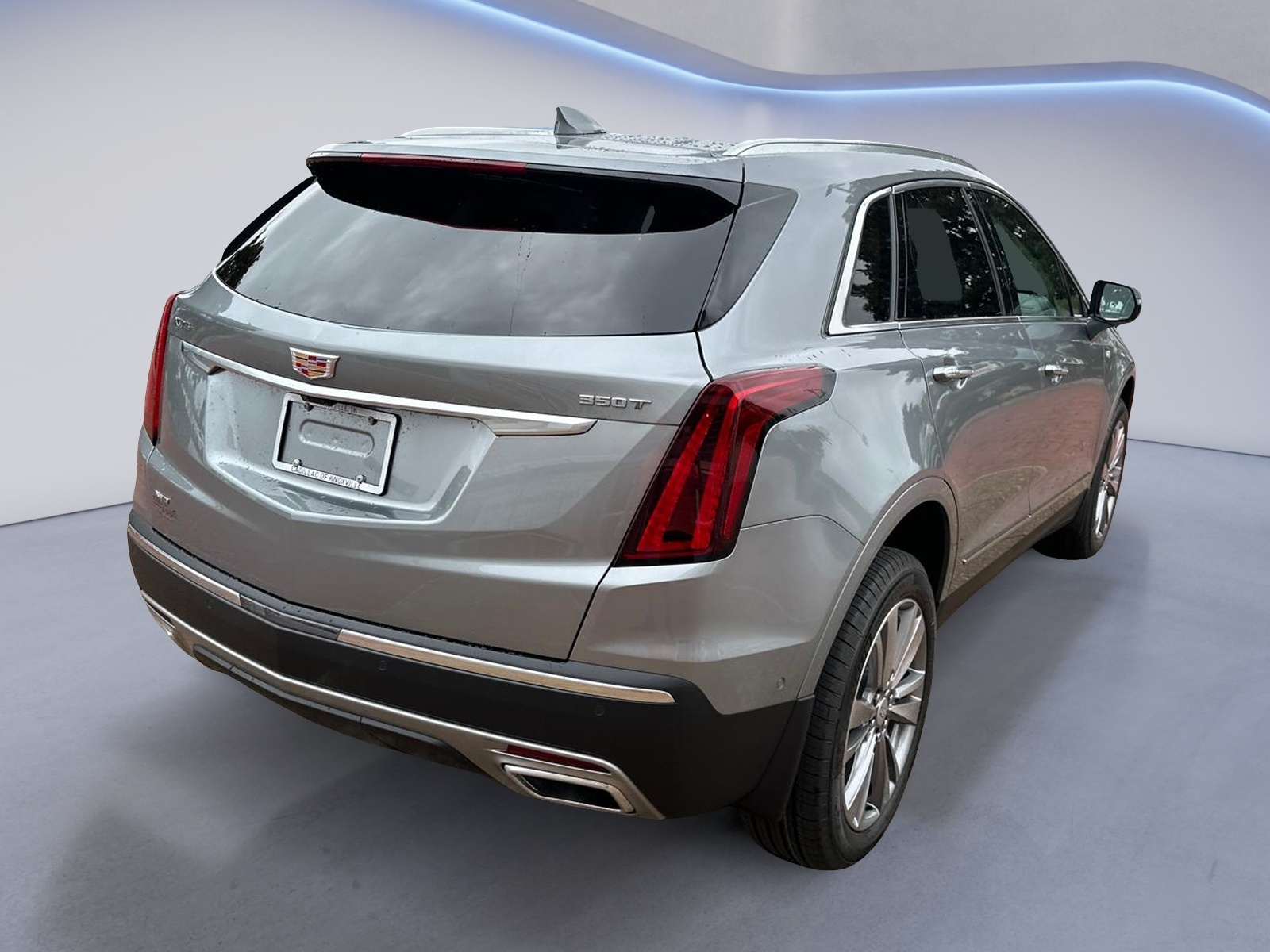 2025 Cadillac XT5 Premium Luxury AWD 4