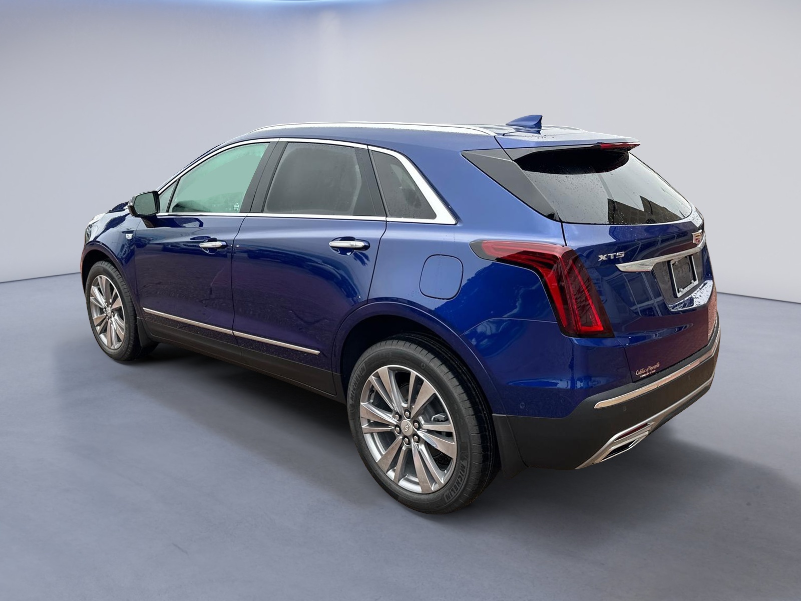 2025 Cadillac XT5 Premium Luxury FWD 6