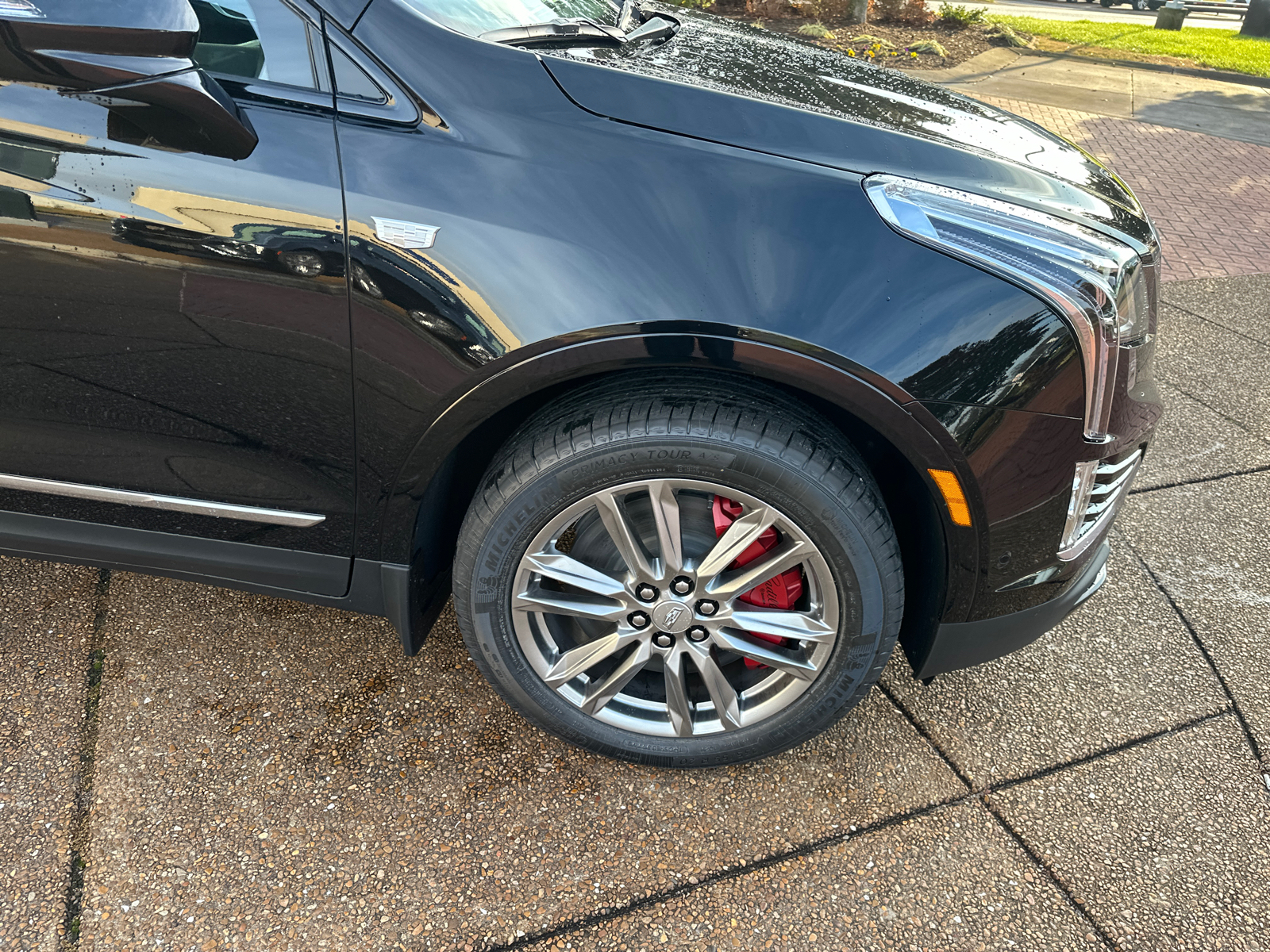 2025 Cadillac XT5 Sport AWD 33