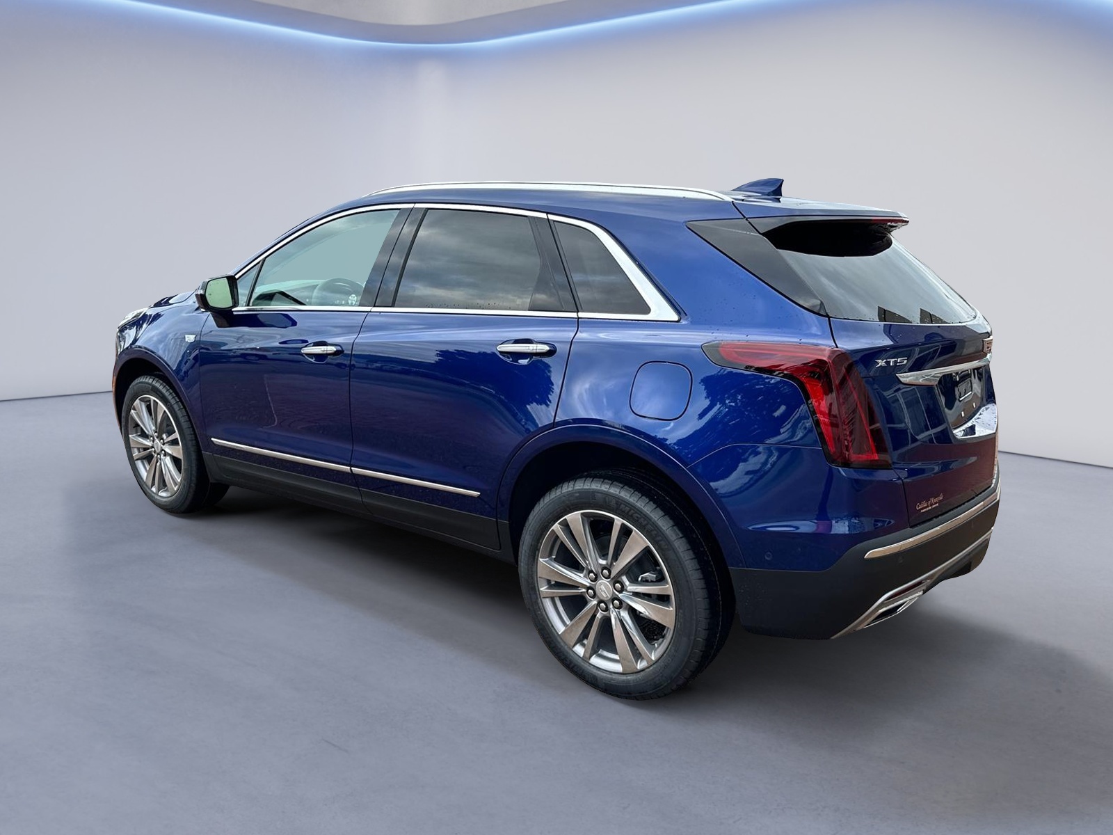 2025 Cadillac XT5 Premium Luxury FWD 6