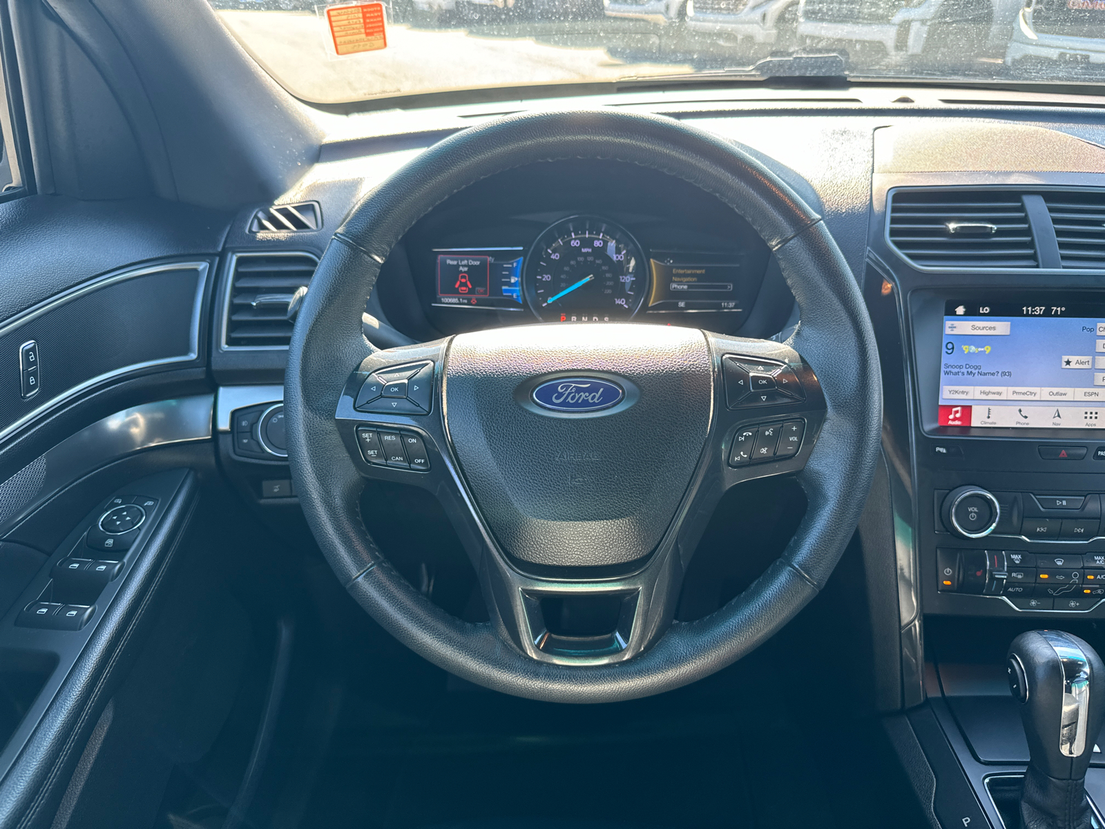 2019 Ford Explorer XLT 27