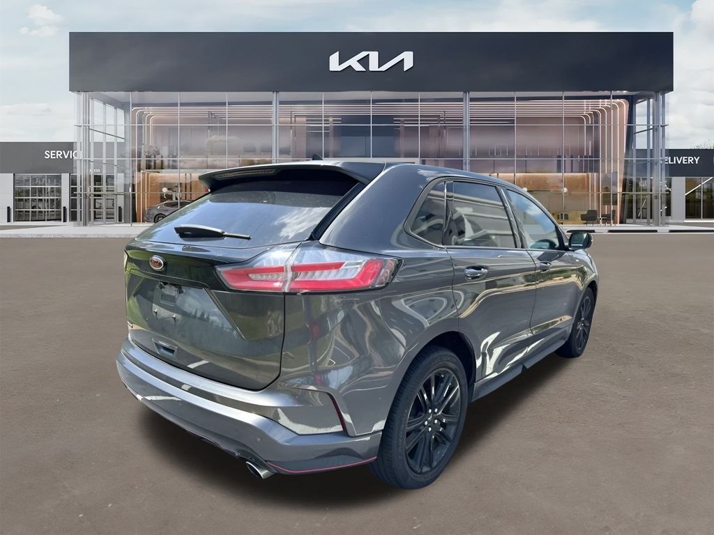 2020 Ford Edge ST Line 28