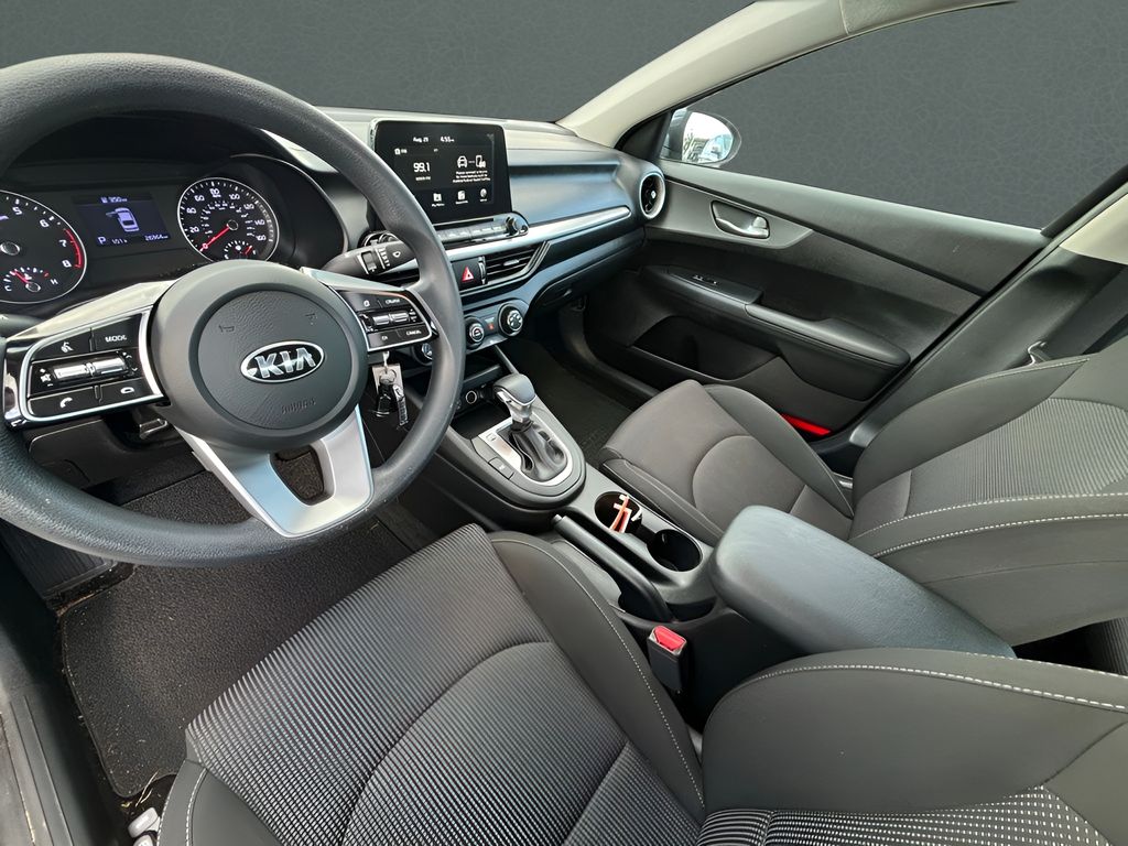 2020 Kia Forte LXS 11