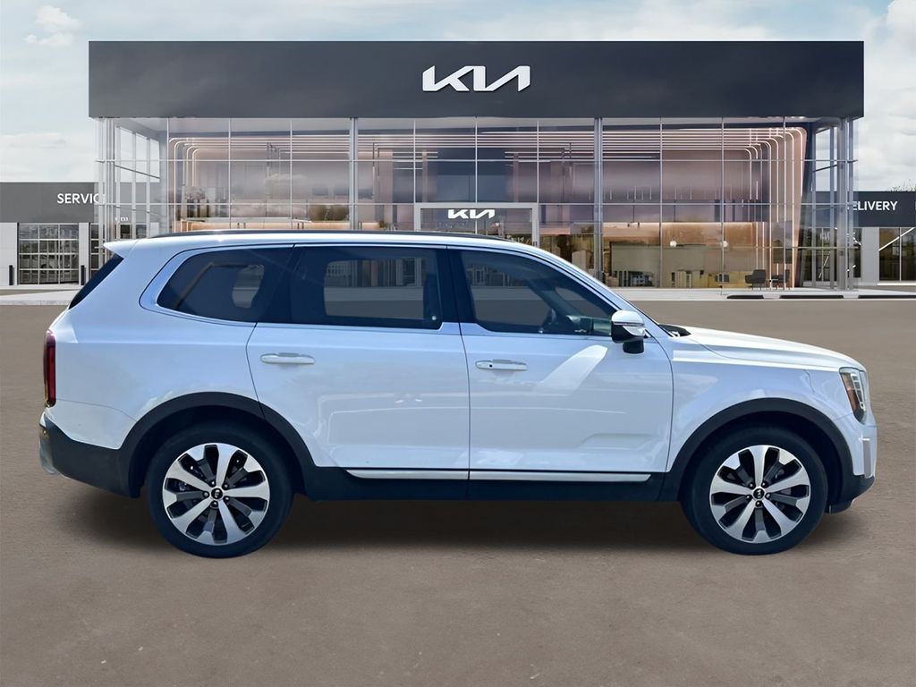 2020 Kia Telluride S 11