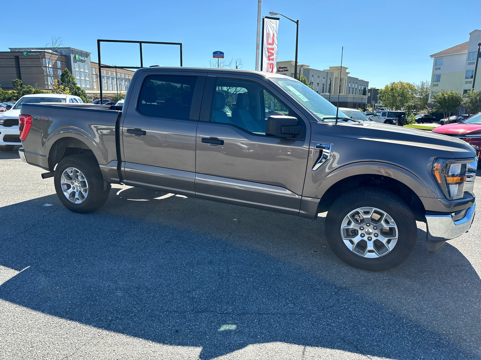 2023 Ford F-150 XL 3