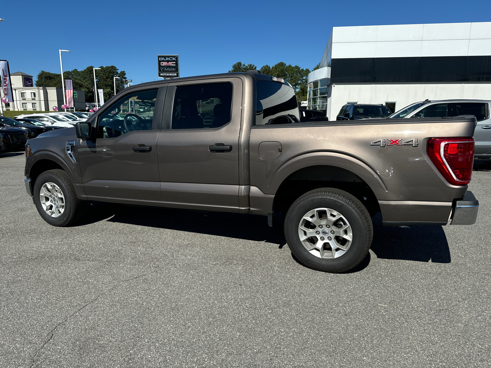 2023 Ford F-150 XL 7