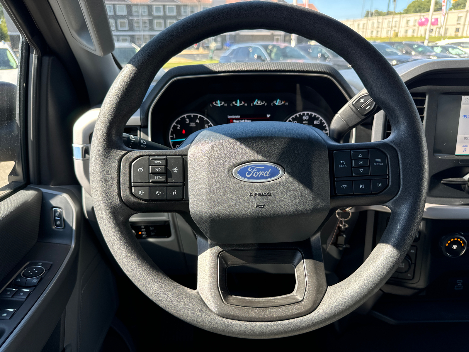 2023 Ford F-150 XL 23