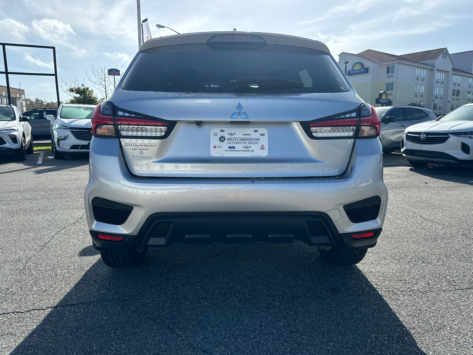 2023 Mitsubishi Outlander Sport 2.0 ES 6