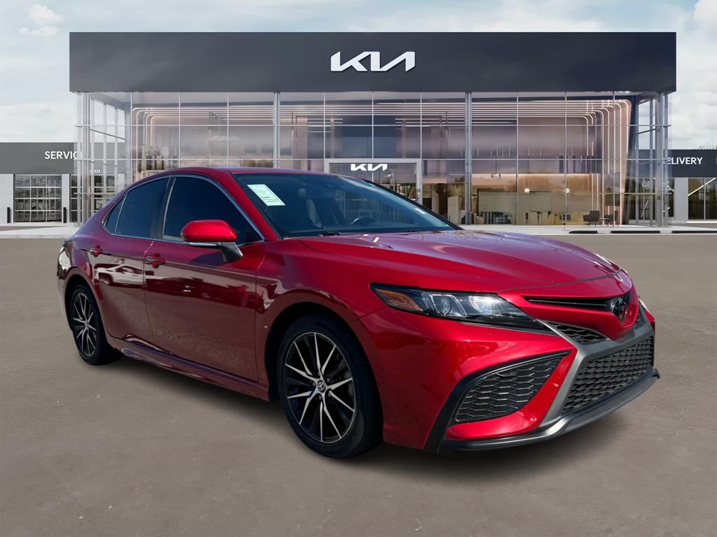 2023 Toyota Camry SE 1