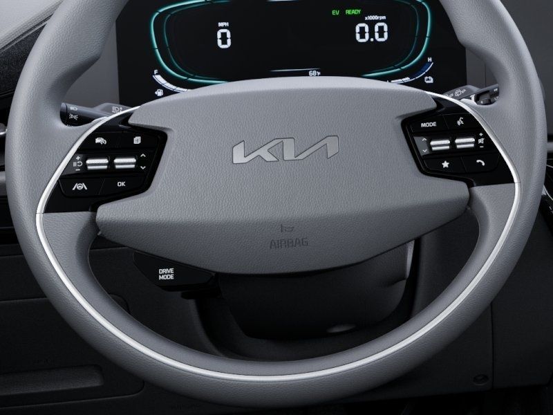 2024 Kia Niro LX 25