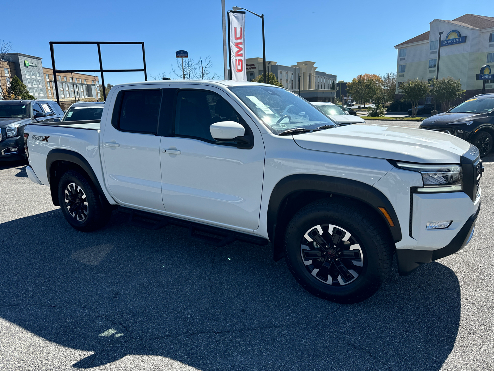 2024 Nissan Frontier PRO-X 3