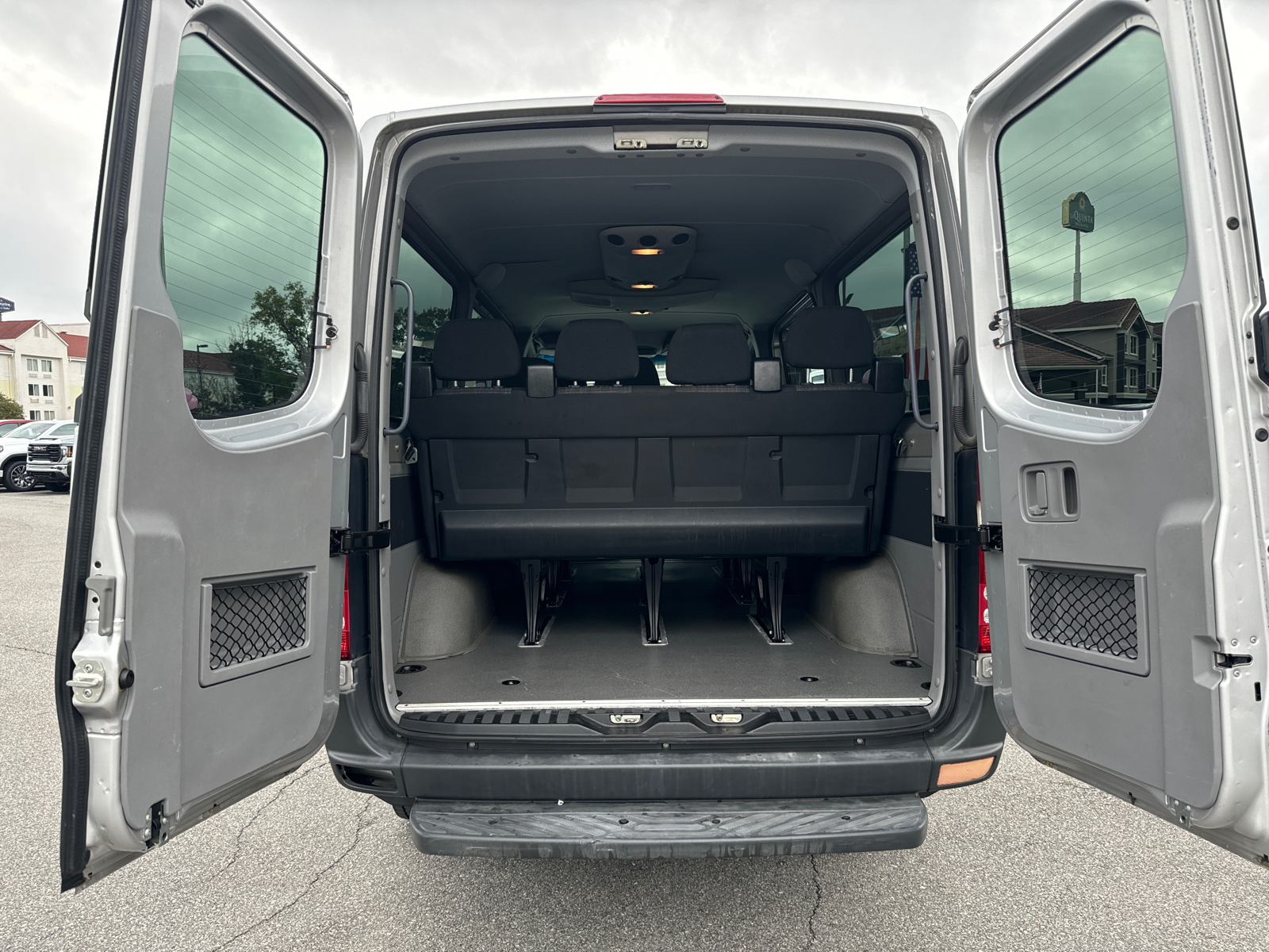 2016 Mercedes-Benz Sprinter 2500 Passenger 144 WB 19