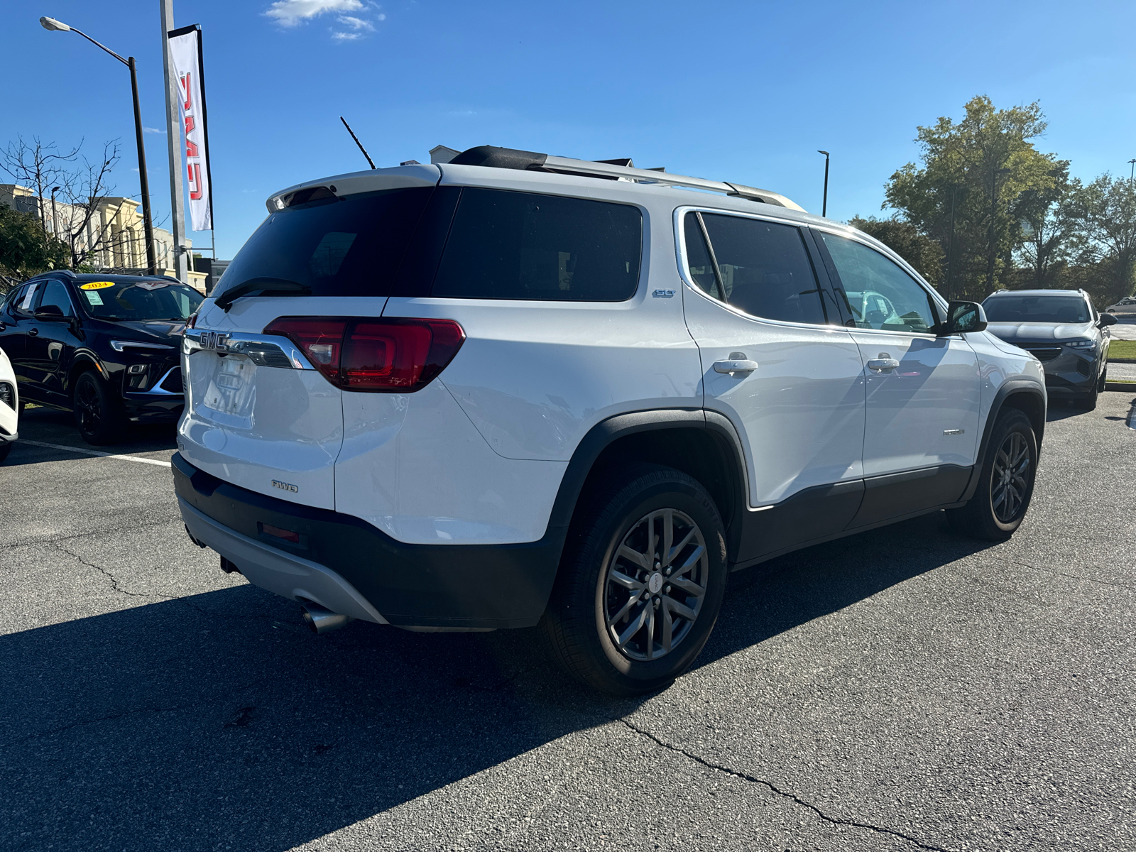 2017 GMC Acadia SLT-1 3