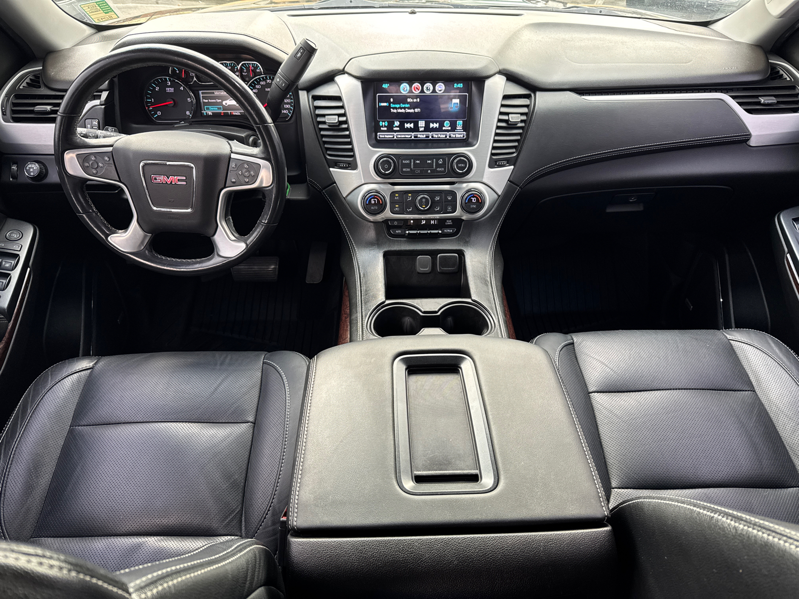 2018 GMC Yukon SLE 26