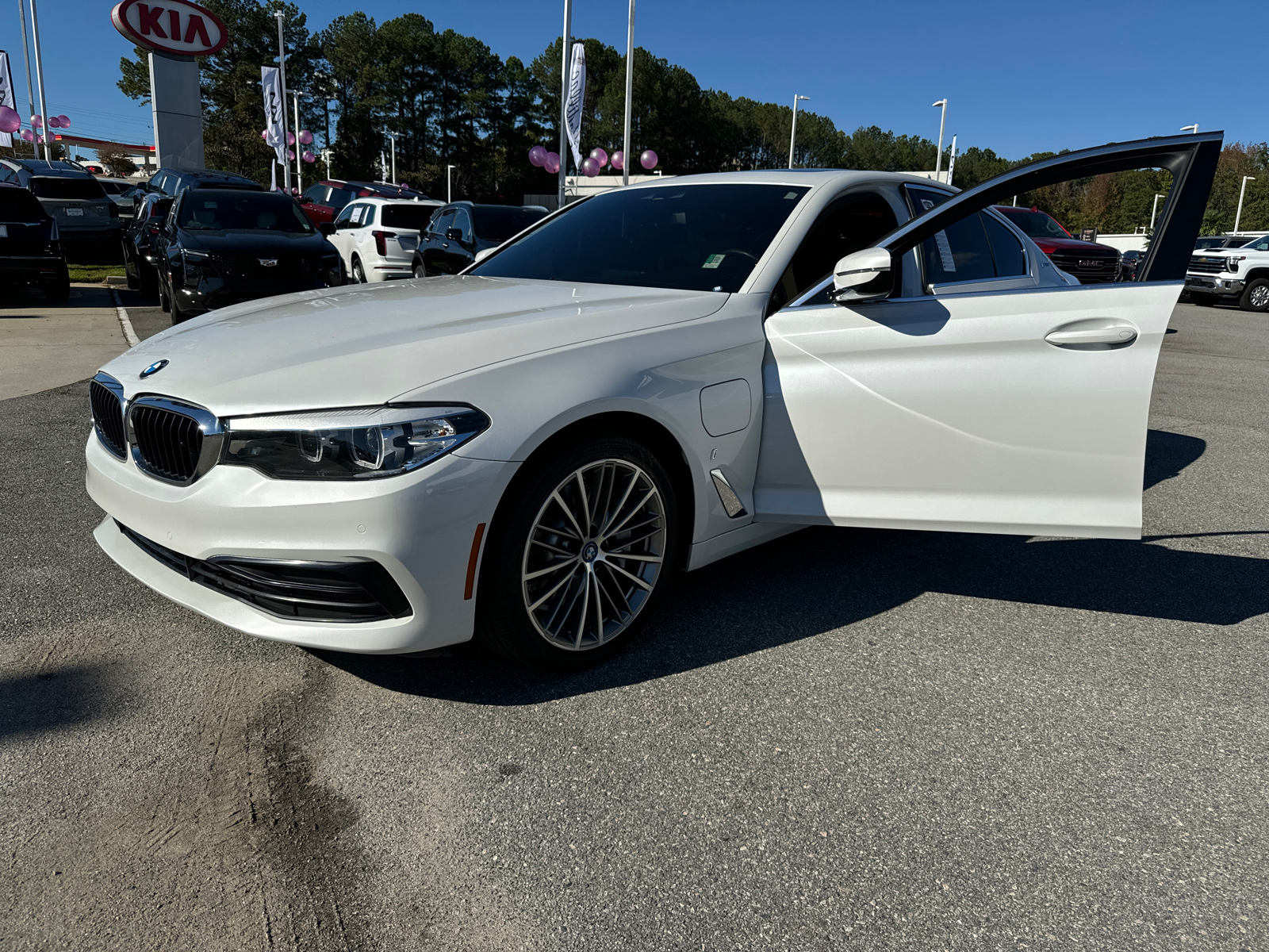 2019 BMW 5 Series 530e iPerformance 42