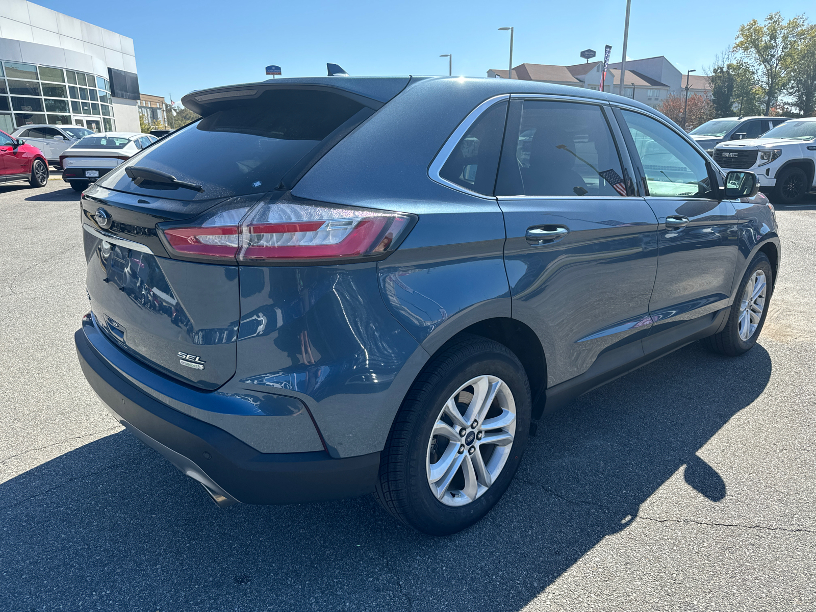 2019 Ford Edge SEL 5