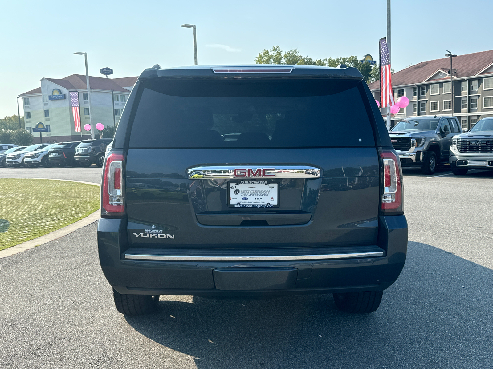 2019 GMC Yukon Denali 6