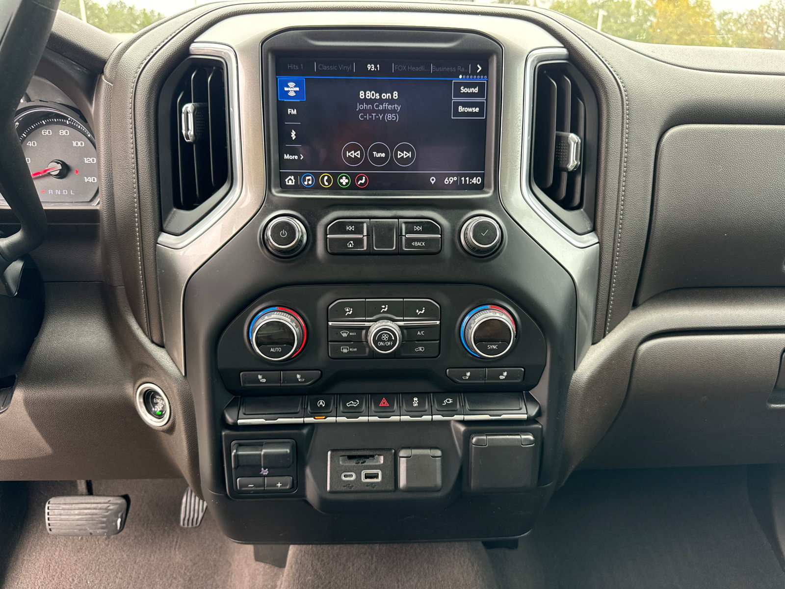 2019 Chevrolet Silverado 1500 LT 35