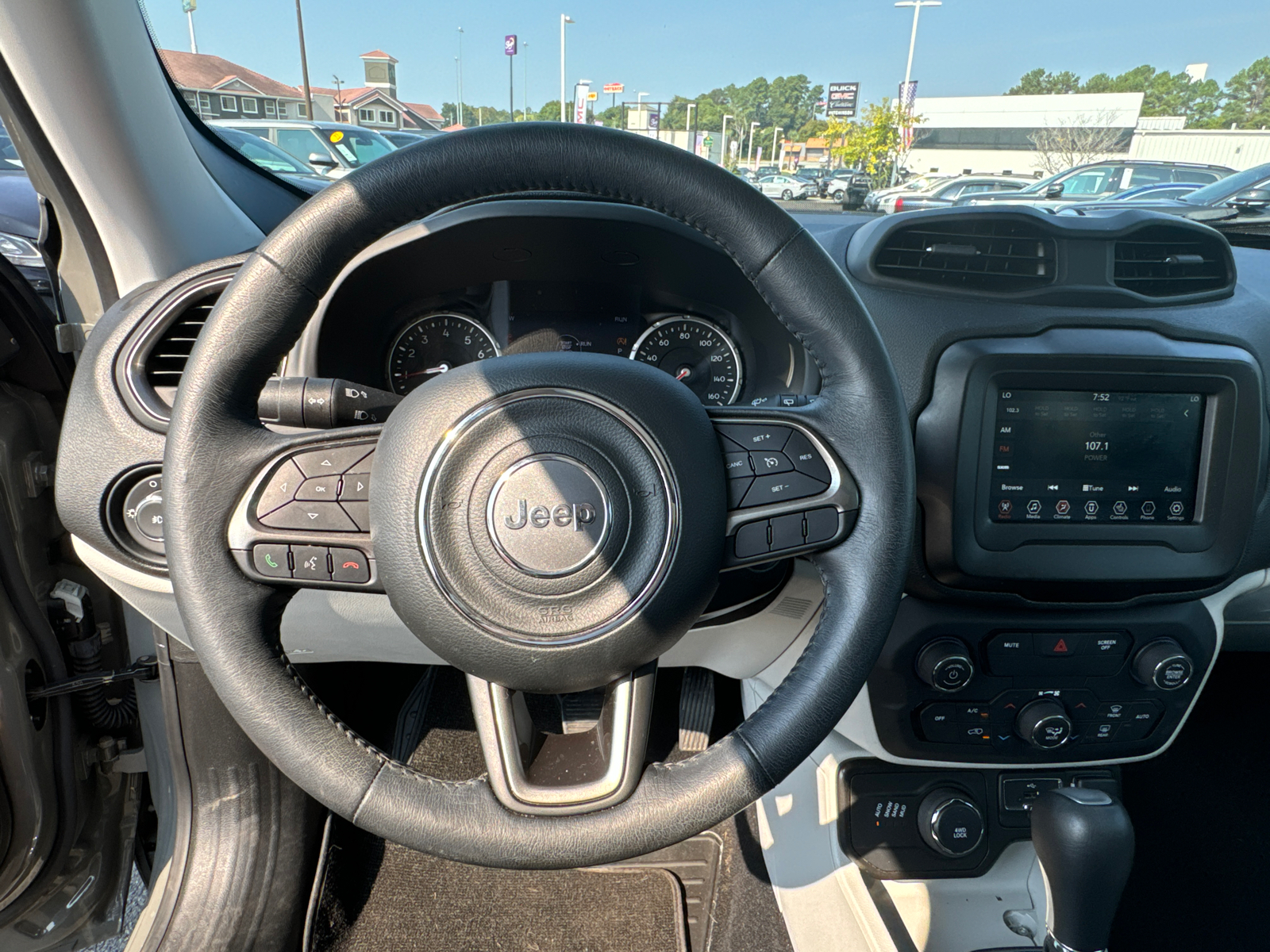 2020 Jeep Renegade Limited 24