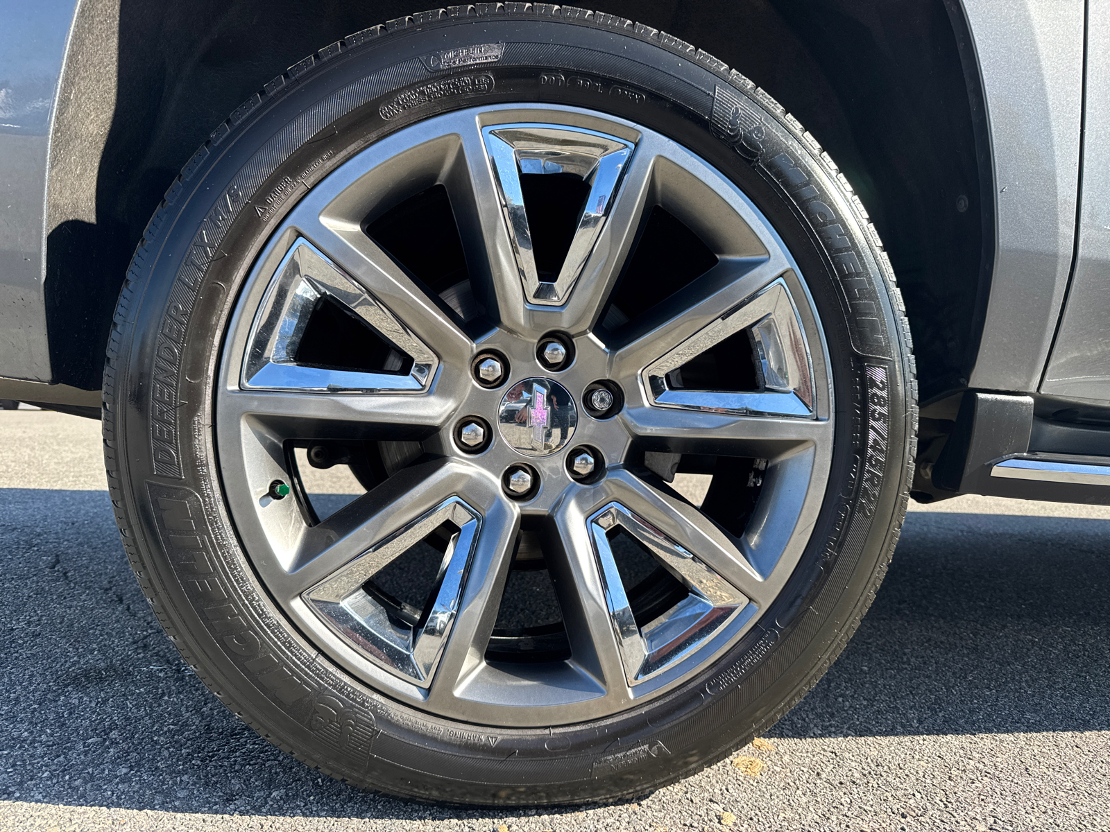 2020 Chevrolet Suburban Premier 17