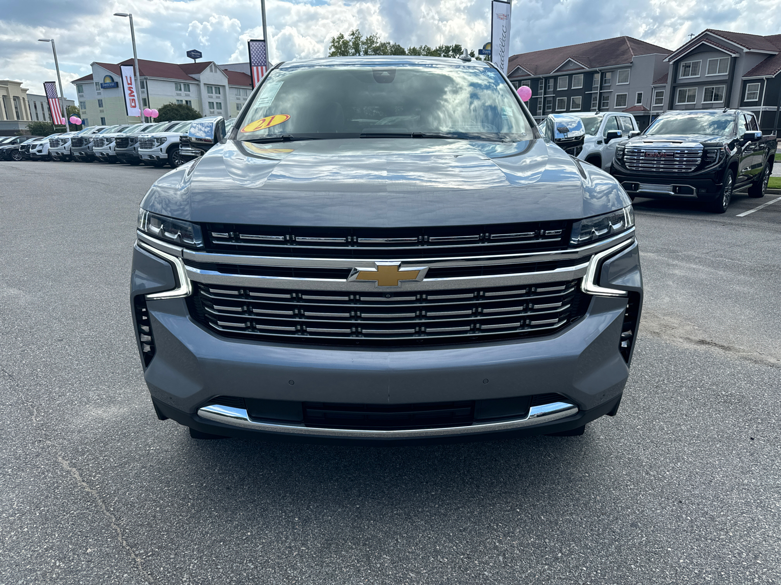 2021 Chevrolet Suburban Premier 2