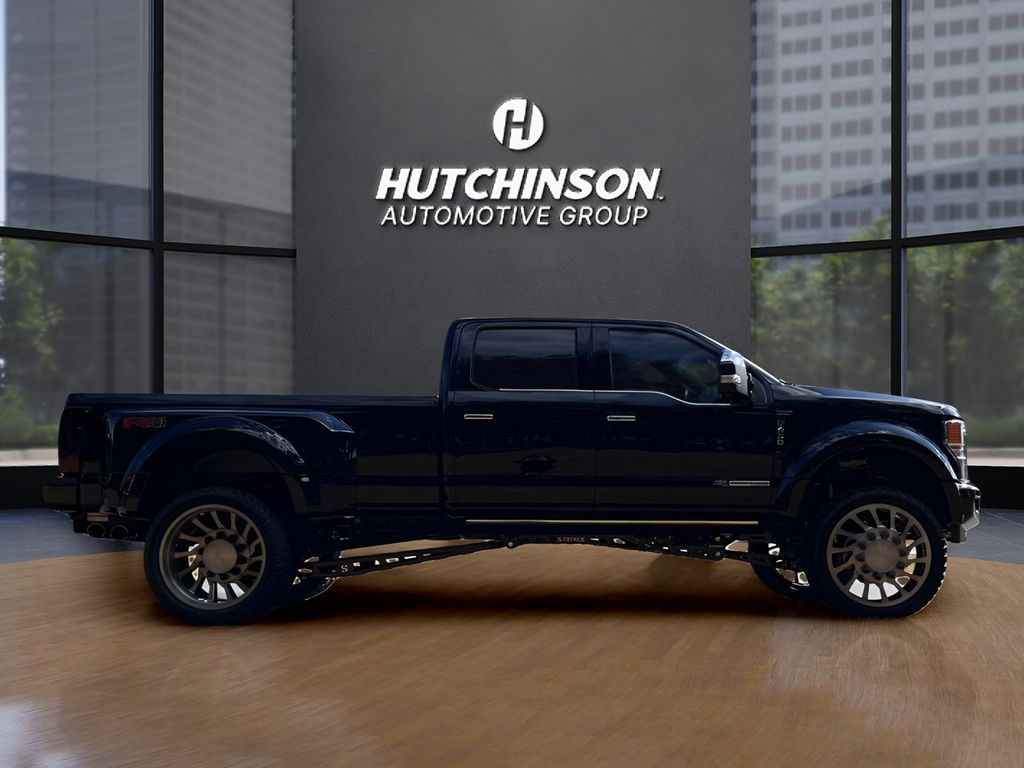 2022 Ford F-450SD Platinum 4