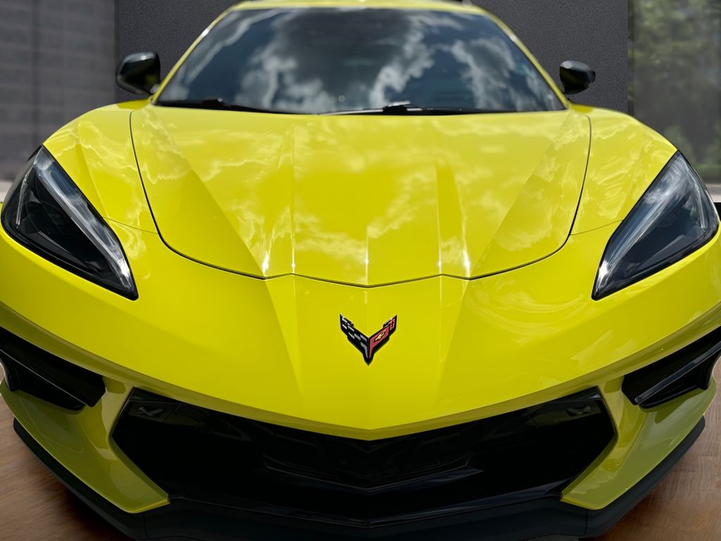 2023 Chevrolet Corvette Stingray 8