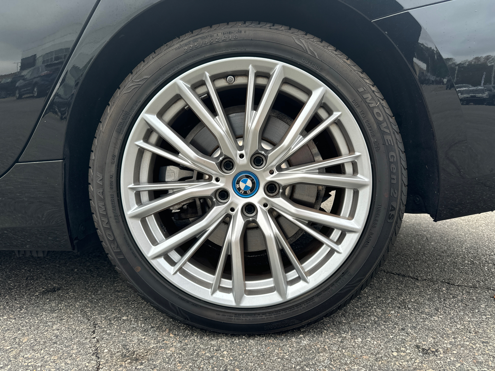 2023 BMW 3 Series 330e iPerformance 19