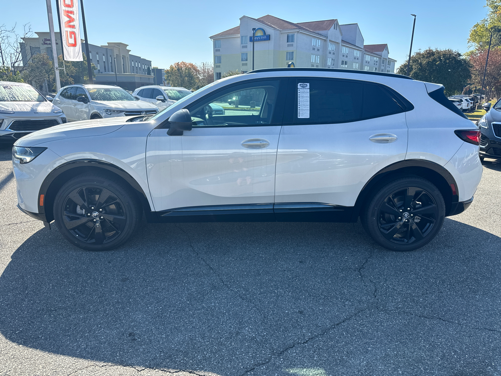 2023 Buick Envision Essence 8