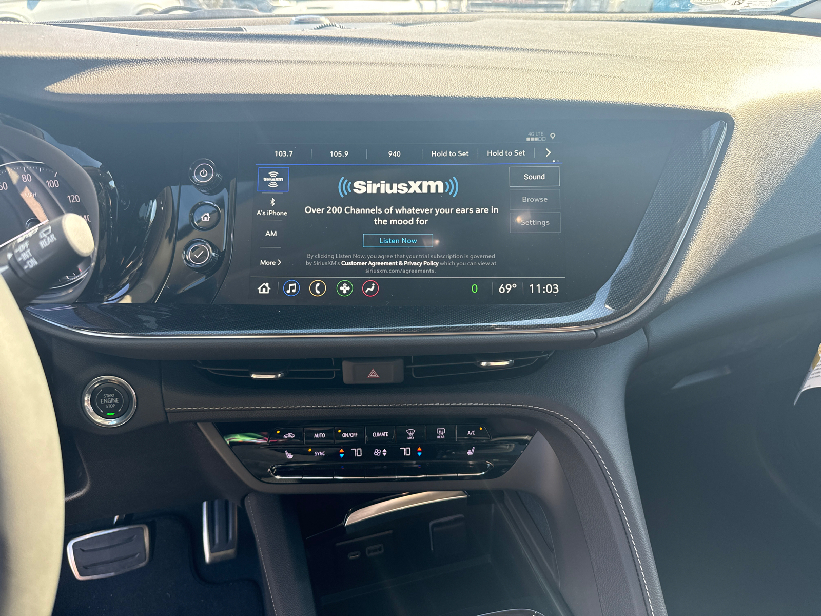 2023 Buick Envision Essence 30