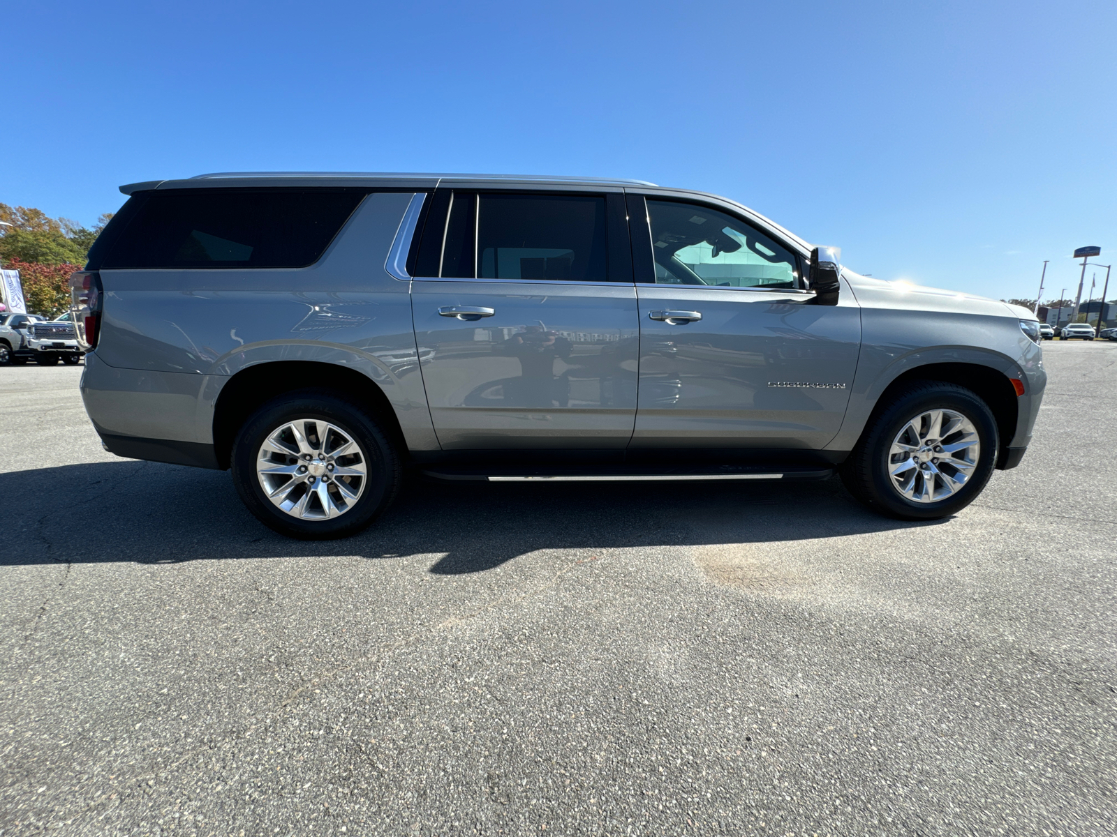 2023 Chevrolet Suburban Premier 4