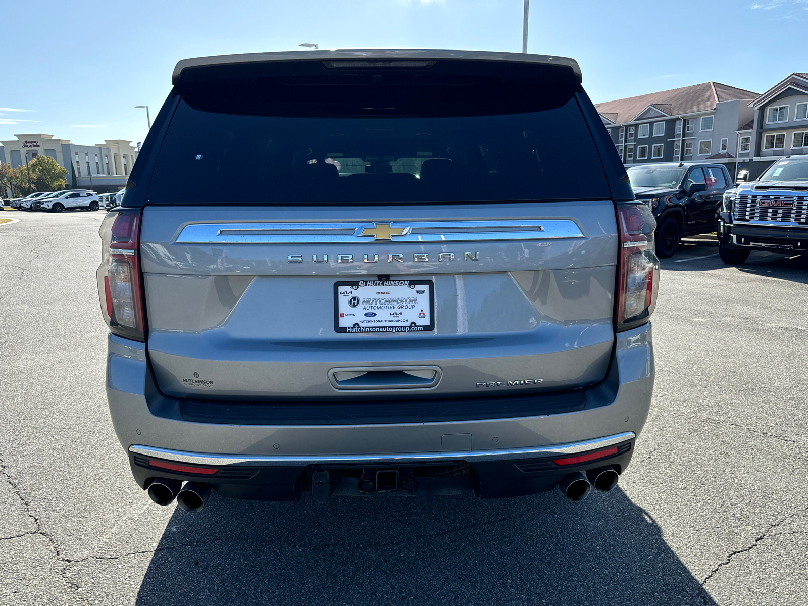 2023 Chevrolet Suburban Premier 6