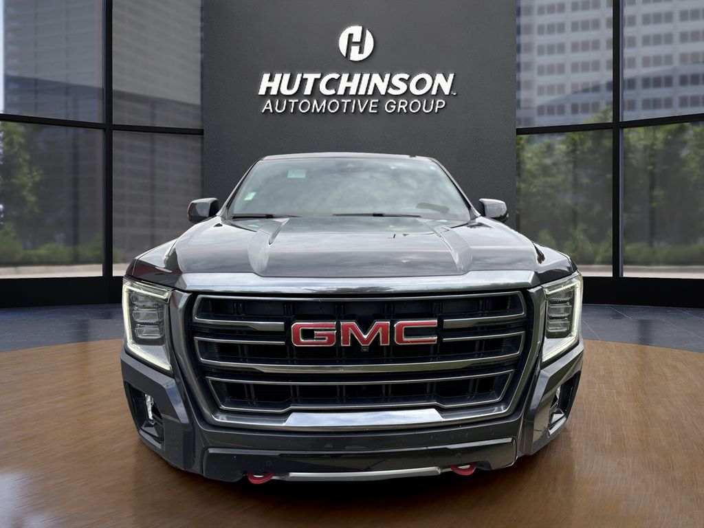 2023 GMC Yukon AT4 2