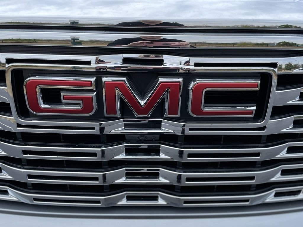 2024 GMC Sierra 1500 Denali 10