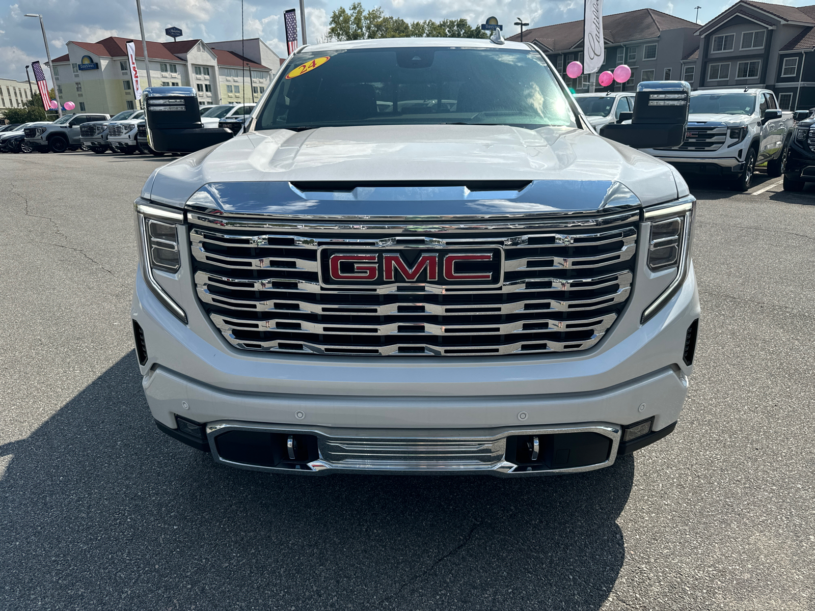 2024 GMC Sierra 1500 Denali 2