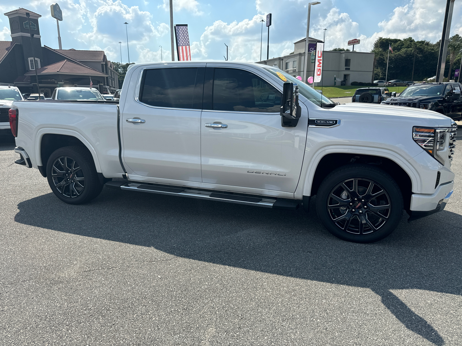 2024 GMC Sierra 1500 Denali 3