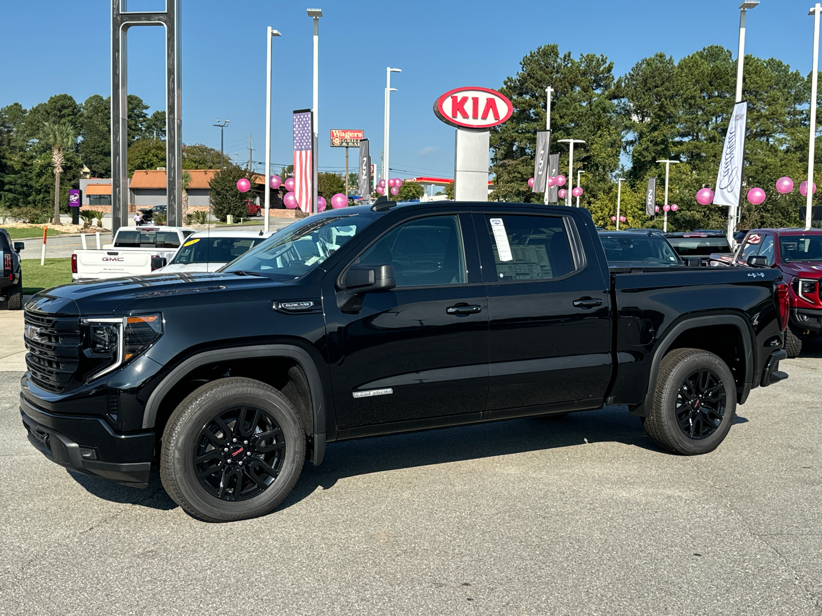 2024 GMC Sierra 1500 Elevation 1