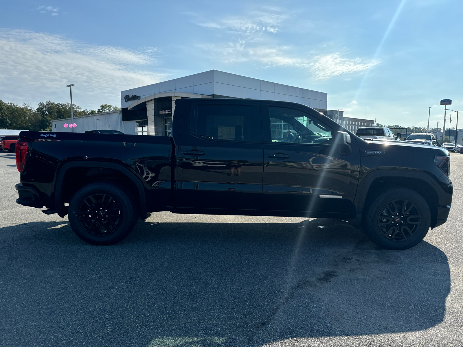 2024 GMC Sierra 1500 Elevation 4