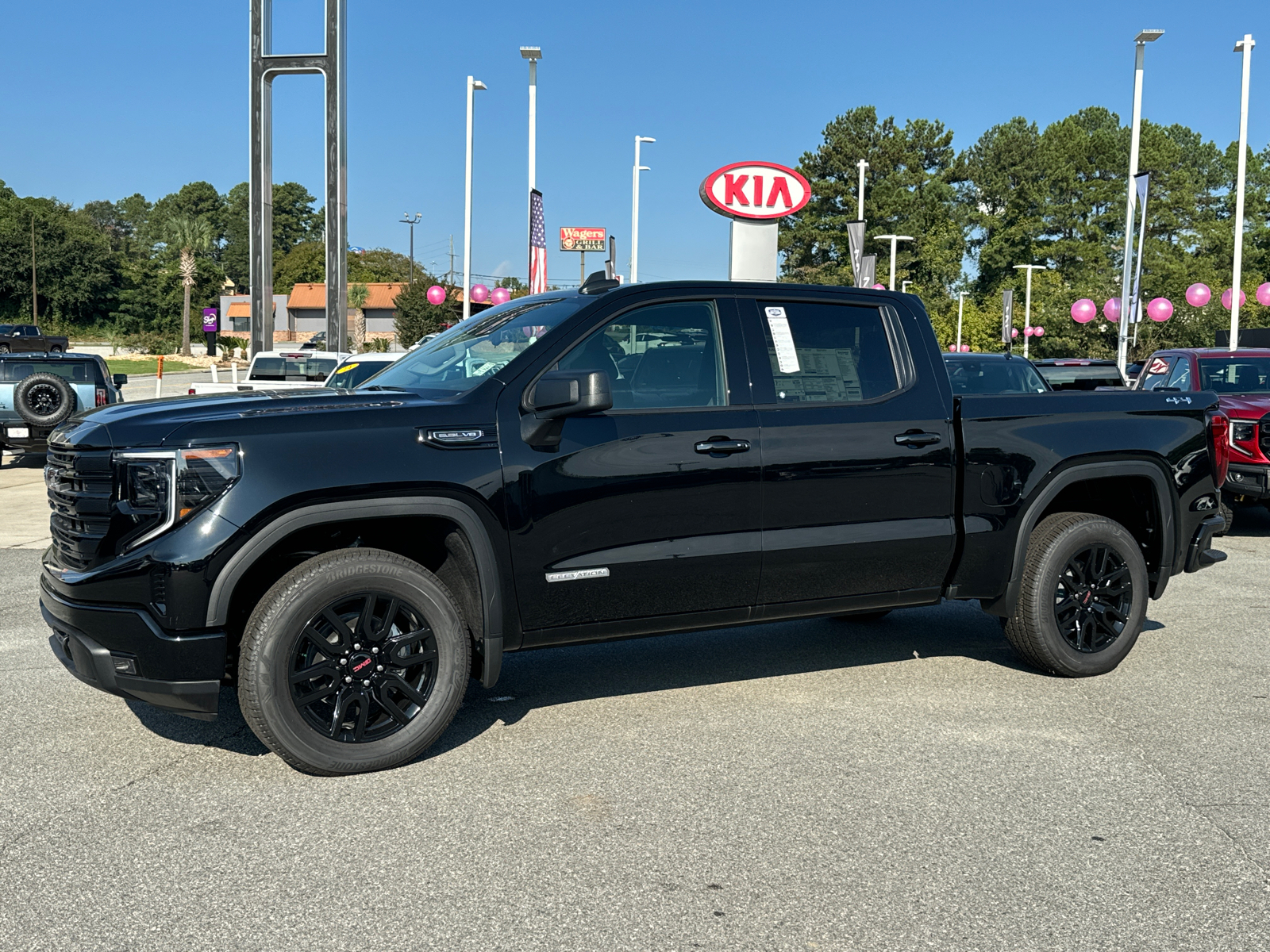 2024 GMC Sierra 1500 Elevation 8