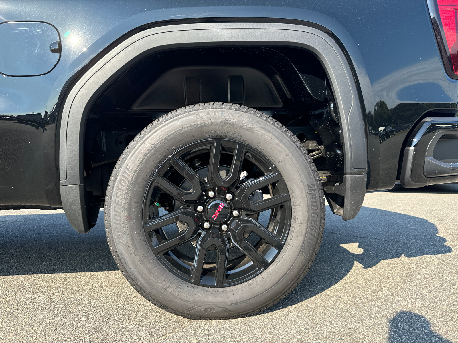 2024 GMC Sierra 1500 Elevation 19