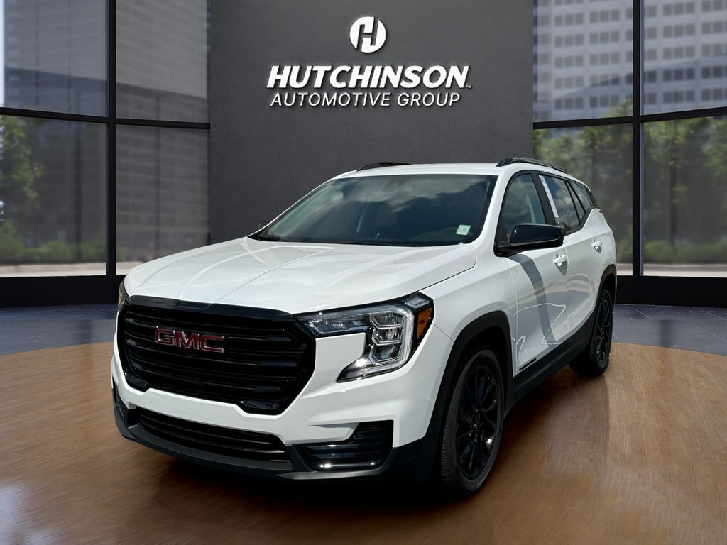 2024 GMC Terrain SLE 2