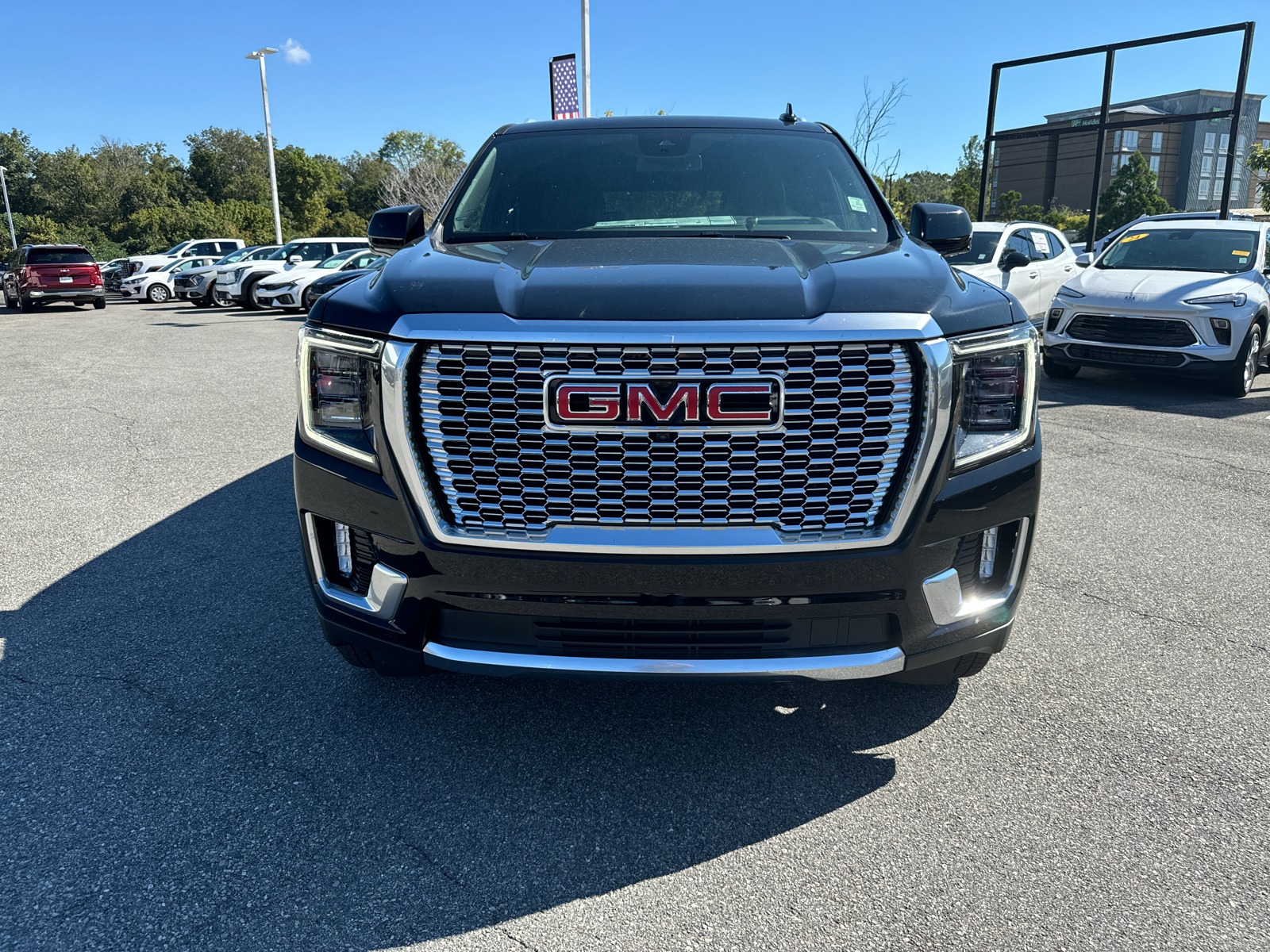 2024 GMC Yukon Denali 2