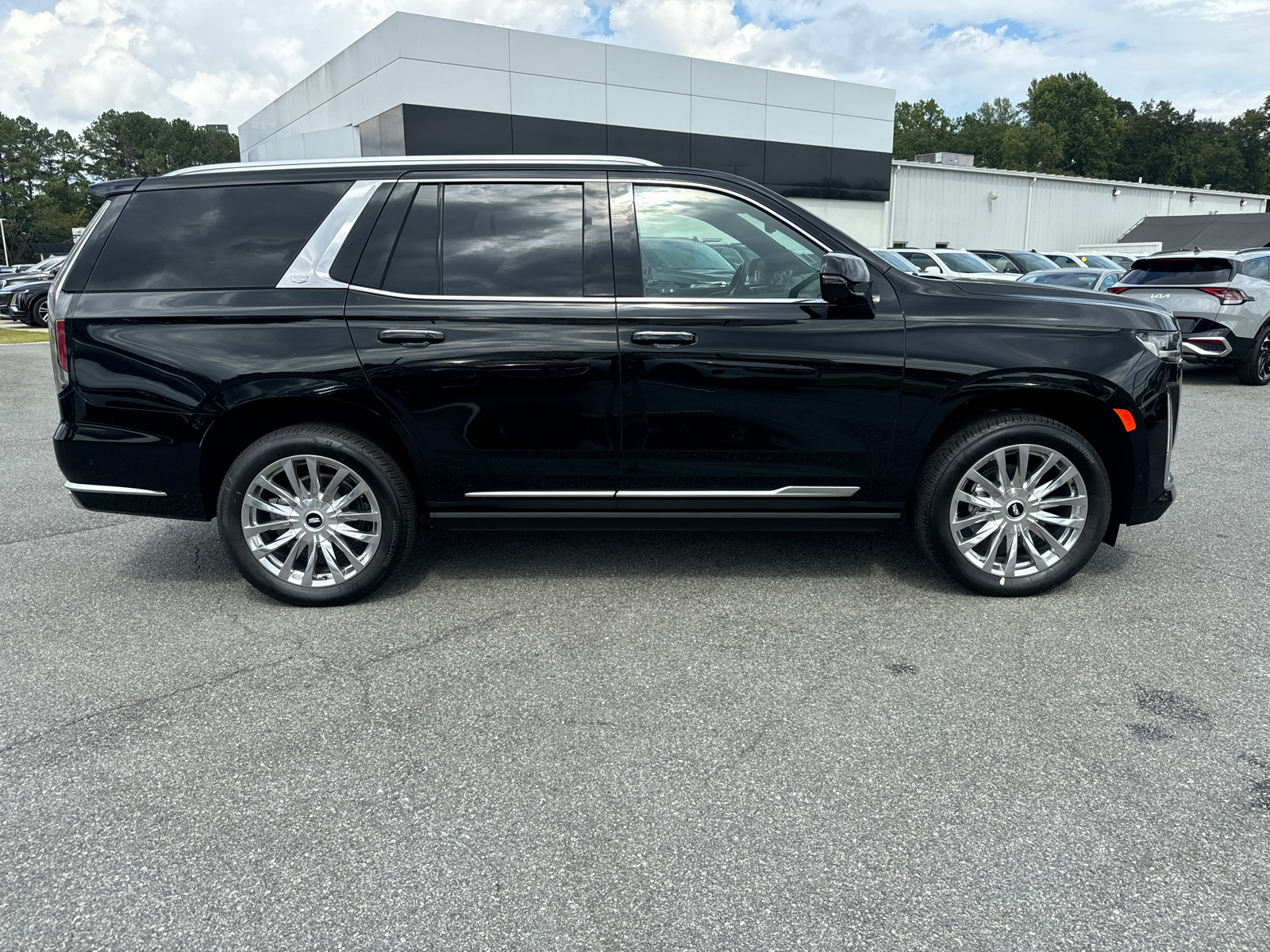 2024 Cadillac Escalade Premium Luxury 4