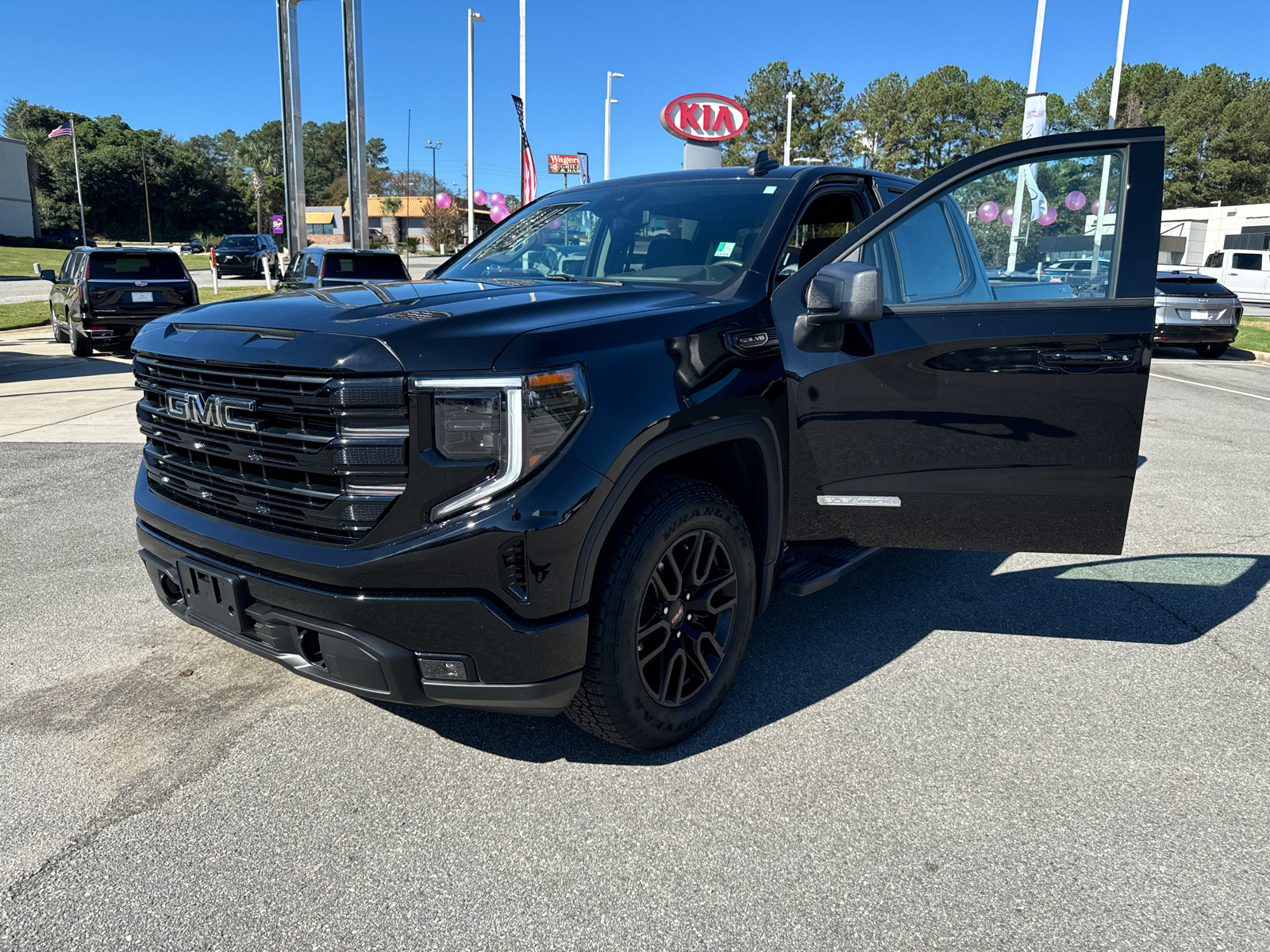 2024 GMC Sierra 1500 Elevation 38